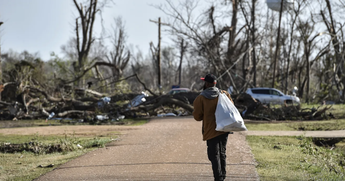 NAACP Files Motion to Extend Voter Registration in Florida in Wake of